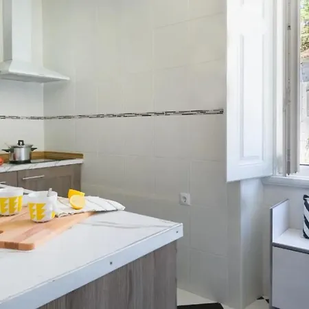 Notable Trendy Flats @ Apartman *